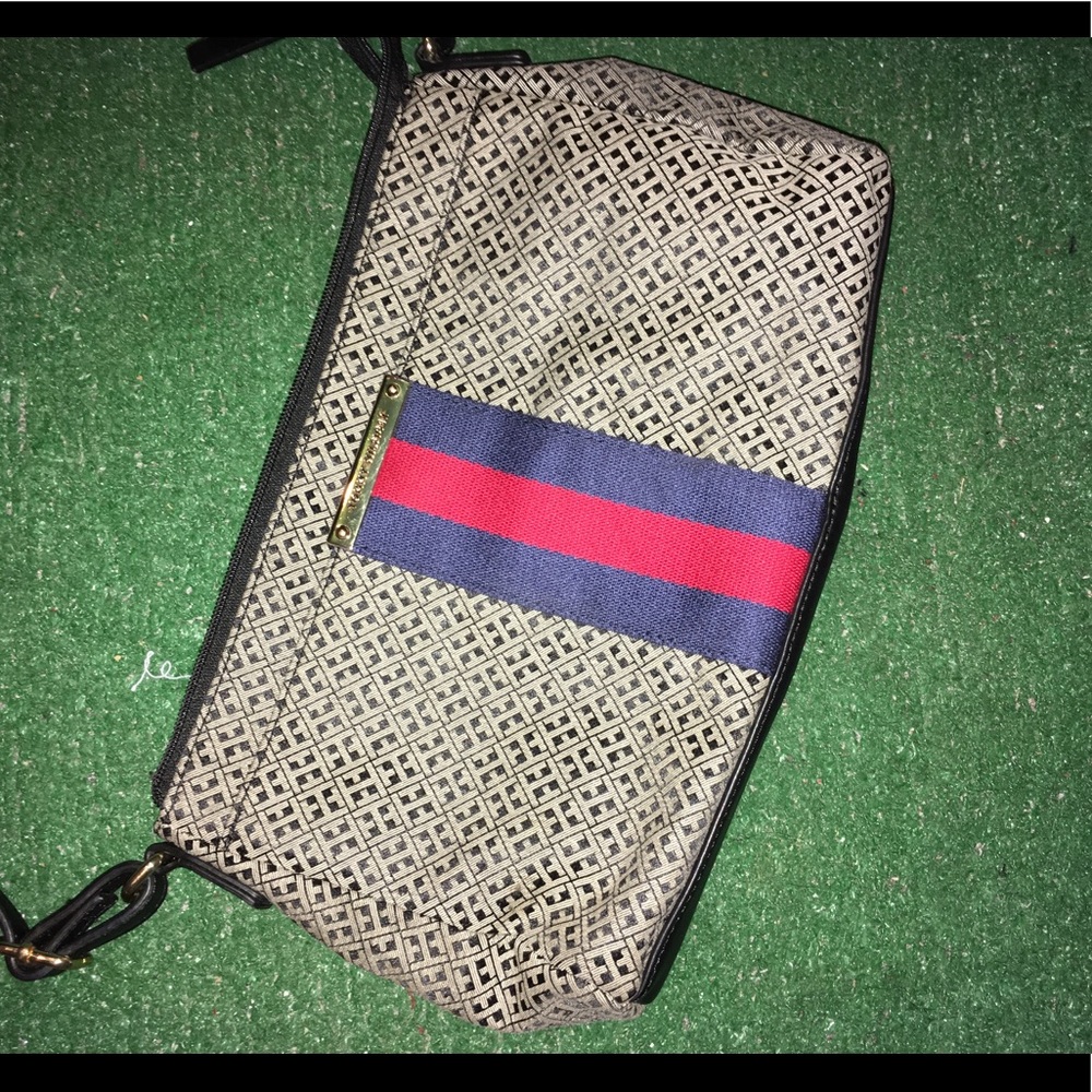 Tommy Hilfiger purse